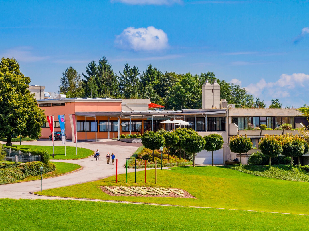 Kurhaus Bad Kreuzen