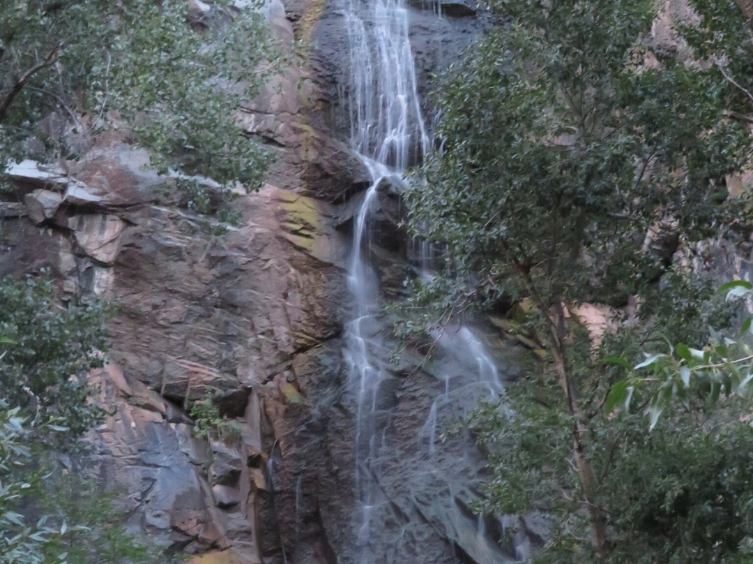 Bridal Veil Falls-Spearfish必去景点