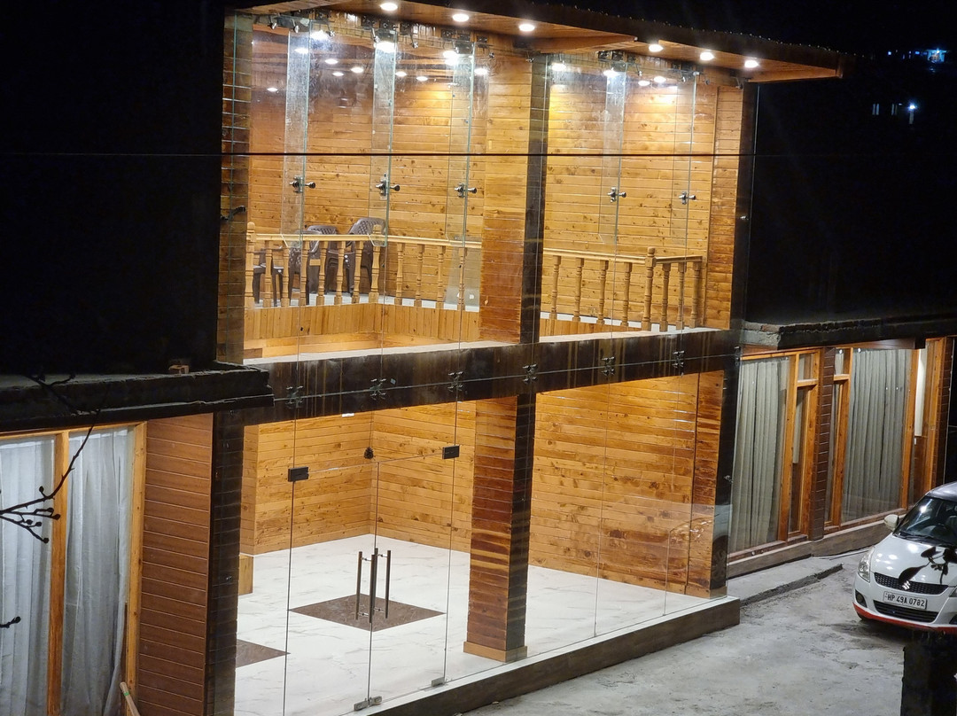 Symphony Woods Resort Tirthan主图