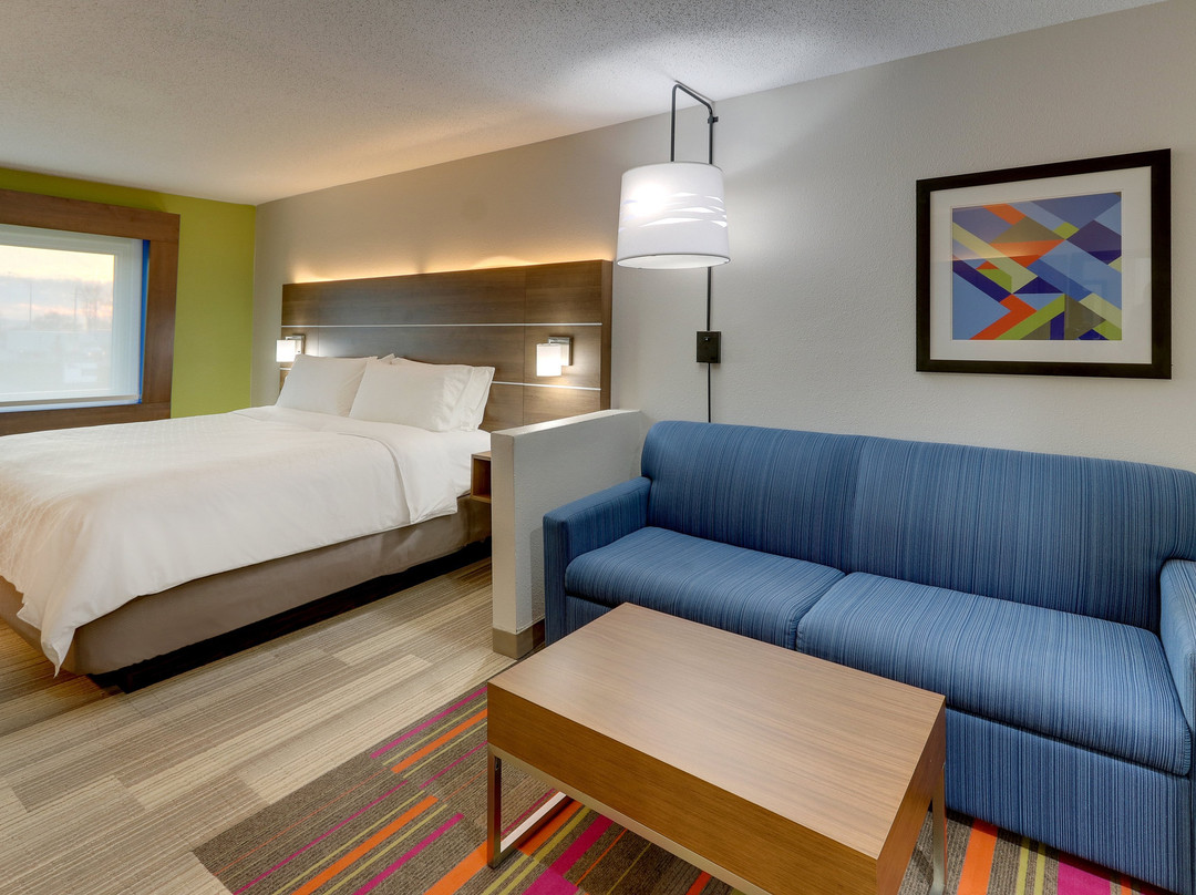 Holiday Inn Express Flint-campus Area By IHG主图