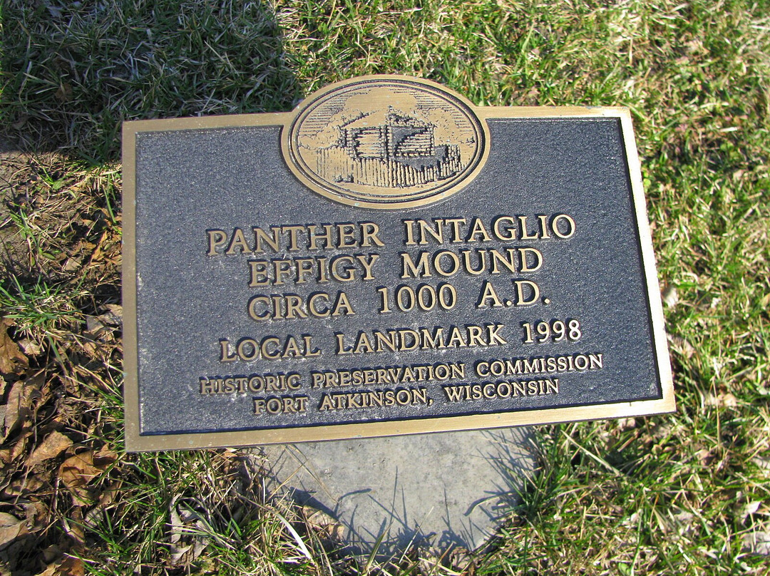 Panther Intaglio-Fort Atkinson必去景点