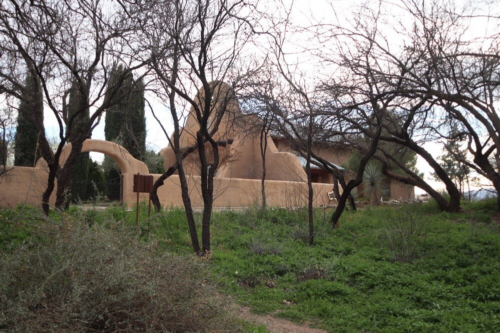 Holy Trinity Monastery-Saint David必去景点