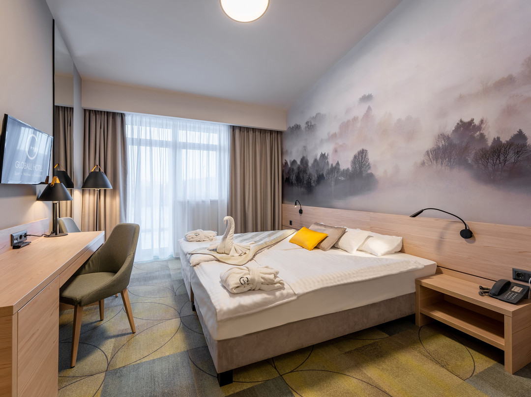 Globall Hotel主图