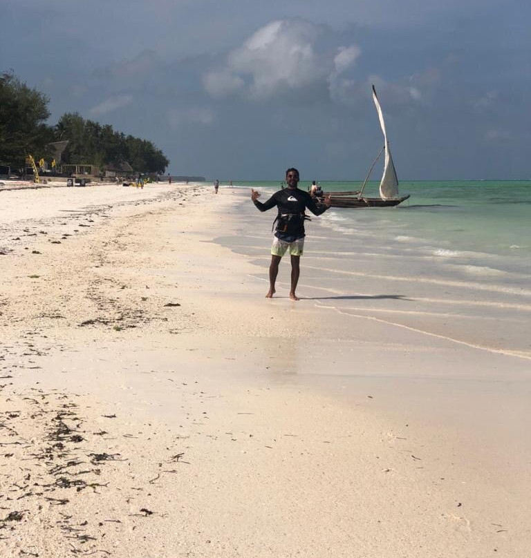 Mwananchi Kite Surfing-帕杰必去景点