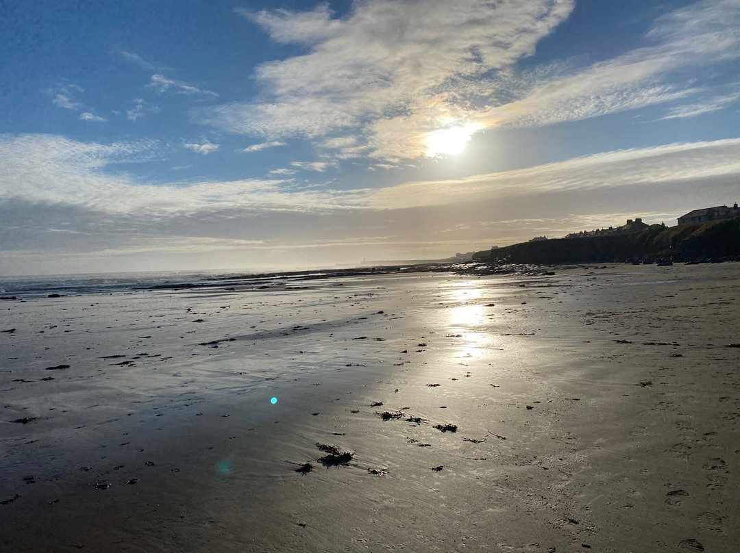 St Aidan Beach-班堡必去景点