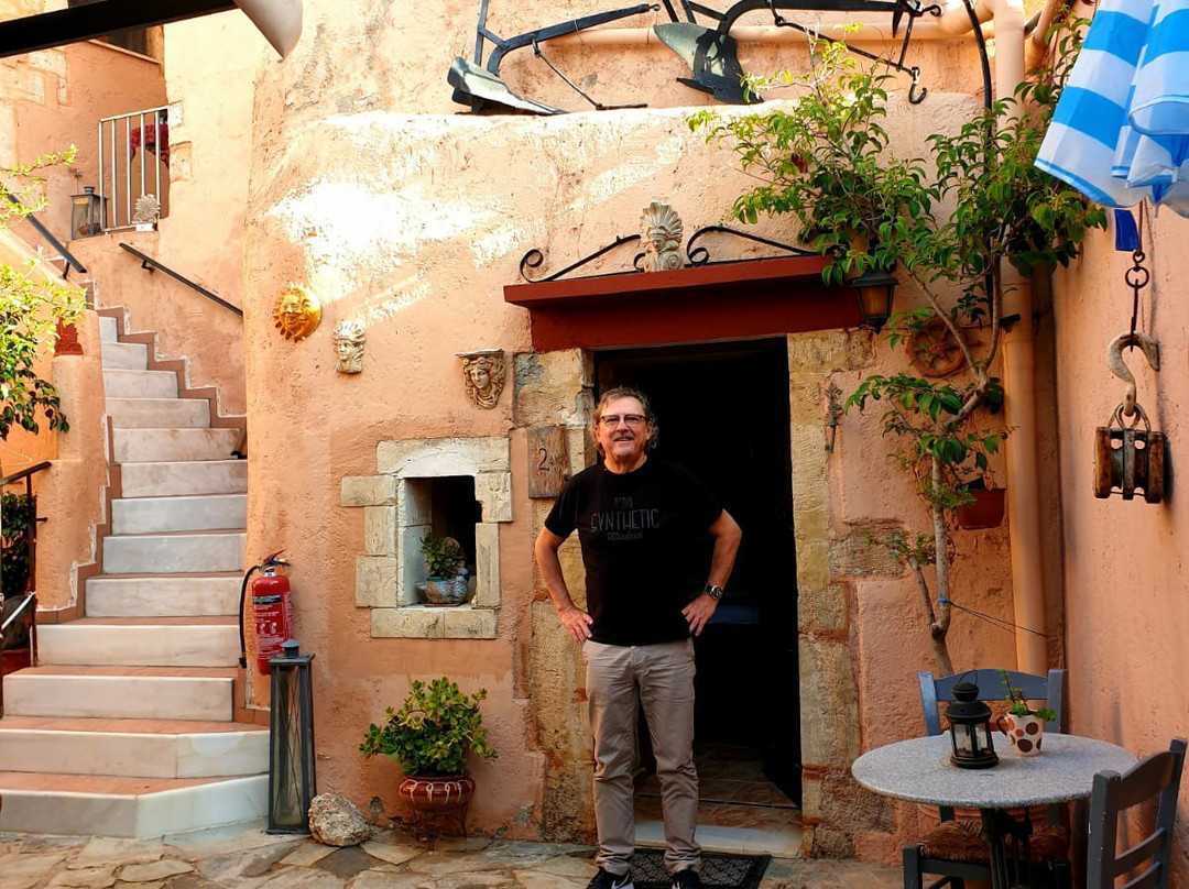 Pazinos Village Studios主图