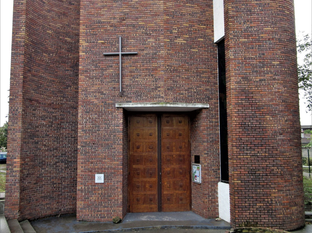 Église Sainte-Geneviève-Garges-les-Gonesse必去景点