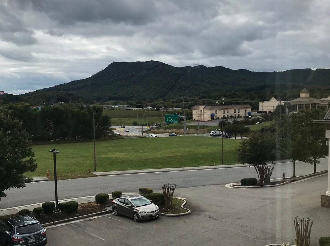 Holiday Inn Express Troutville - Roanoke North by IHG主图