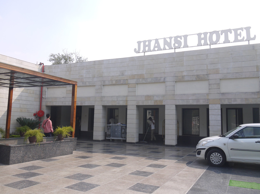 Jhansi Hotel主图