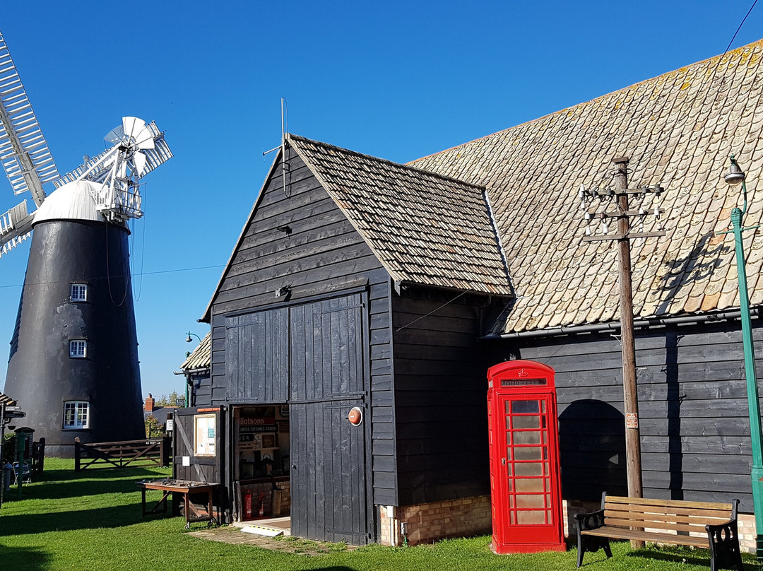 Burwell Museum & Windmill景点图片