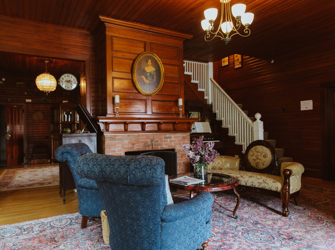 The Gilbert Inn主图