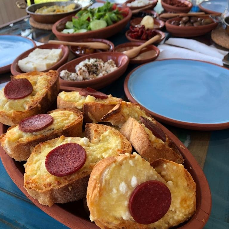 Yalınayak Cumbalı Konak主图