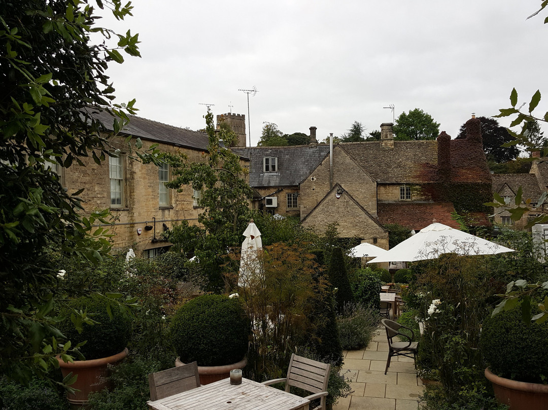 The Wheatsheaf Inn主图