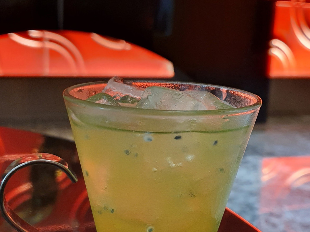 双威金字塔酒店主图