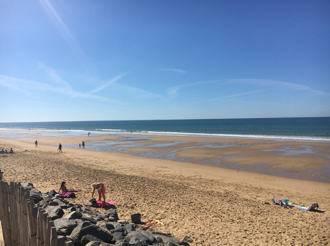 Plage des Conches景点图片