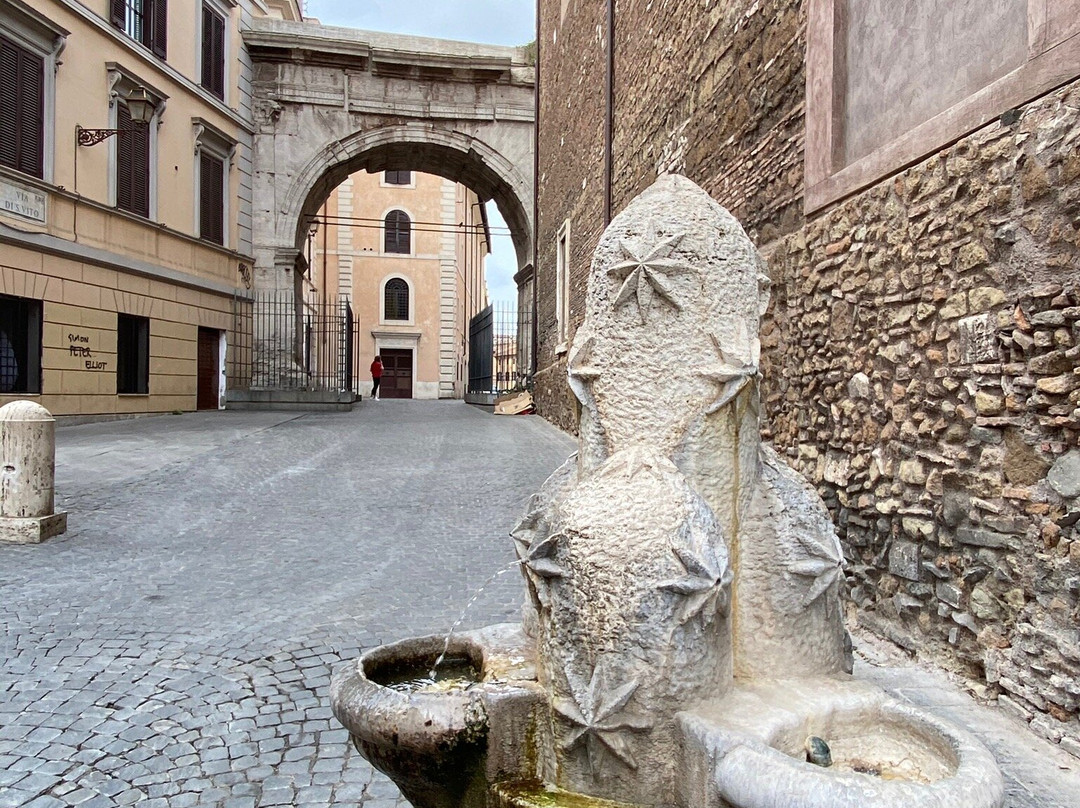 Arco di Gallieno景点图片