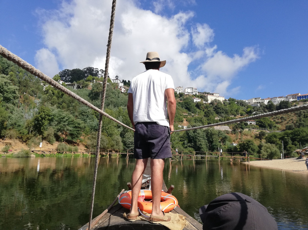 Praia do Reconquinho景点图片