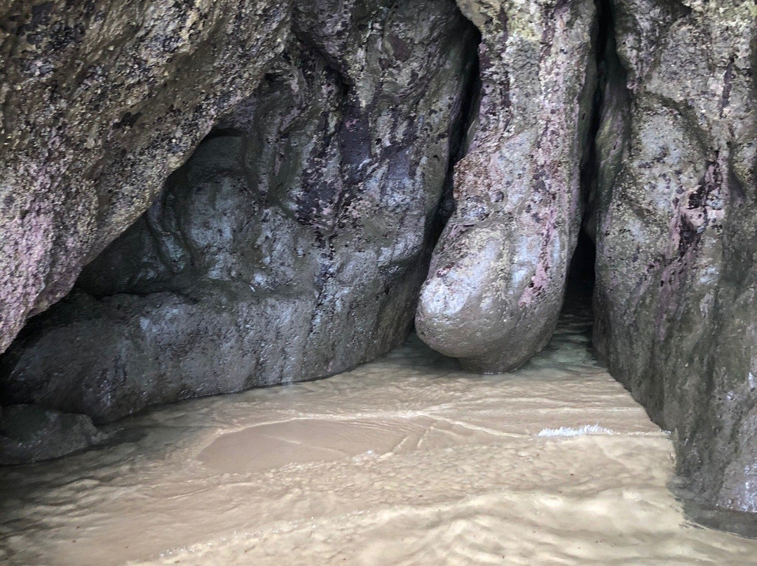 Playa de Andrin景点图片