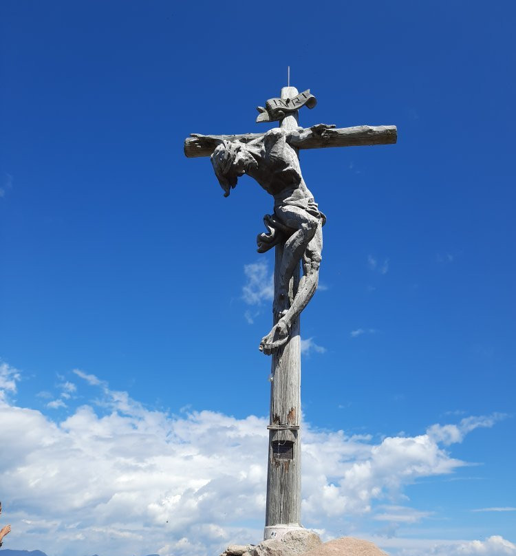 Capella Santa Croce del Resciesa景点图片