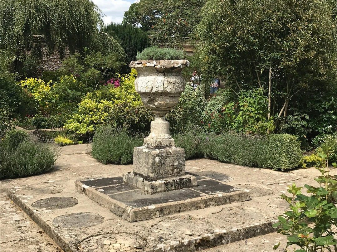 Rodmarton Manor-赛伦塞斯特必去景点