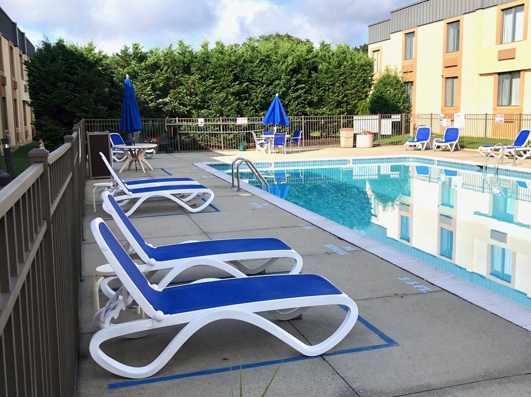 Clarion Hotel & Conference Center Toms River主图