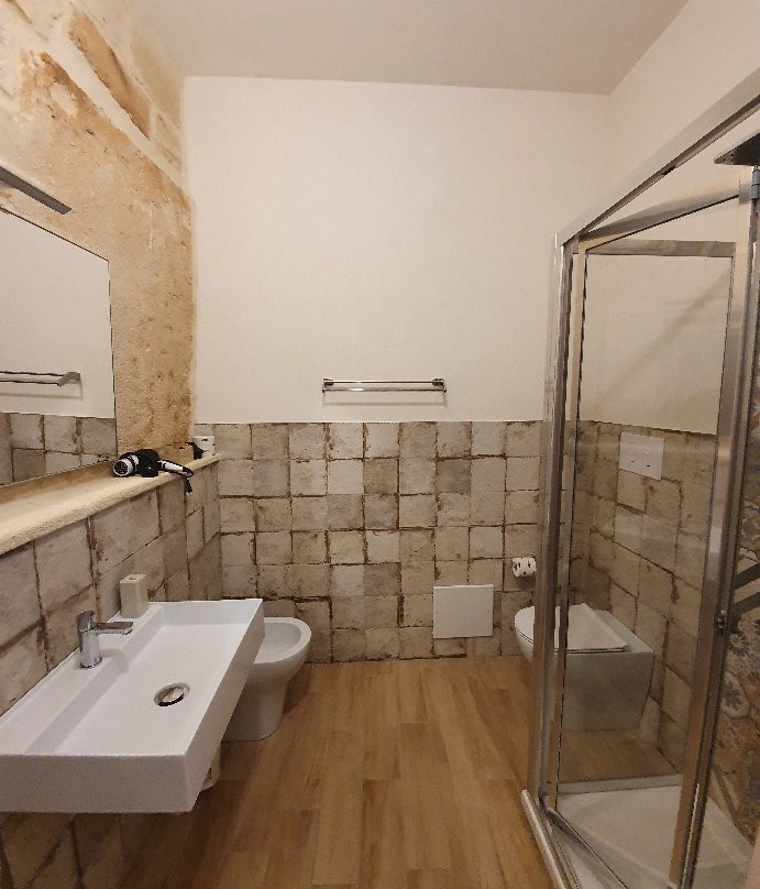 Cave Garden Rooms主图