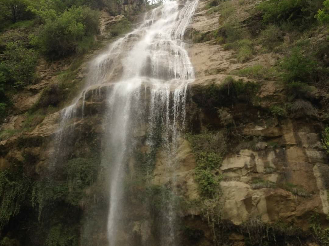 Sotira Waterfall-Gramsh必去景点