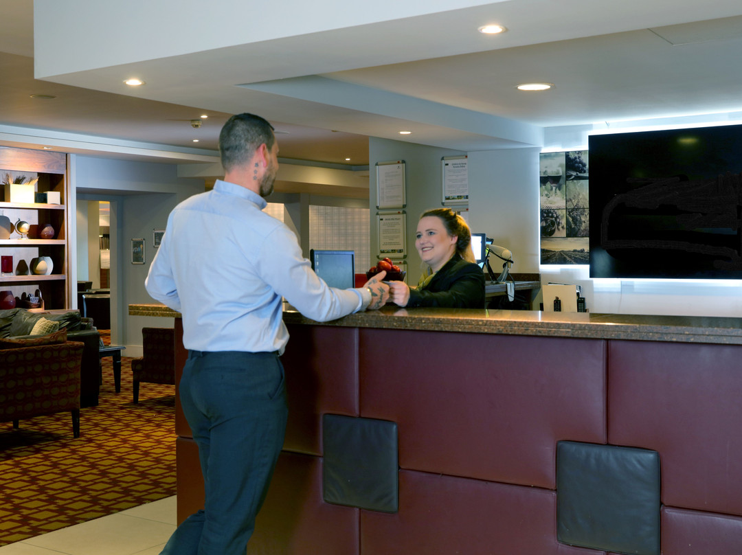 Aberdeen Airport, Sure Hotel Collection by Best Western主图