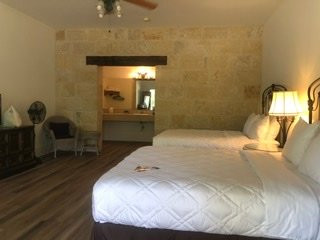 The Meyer Hotel主图