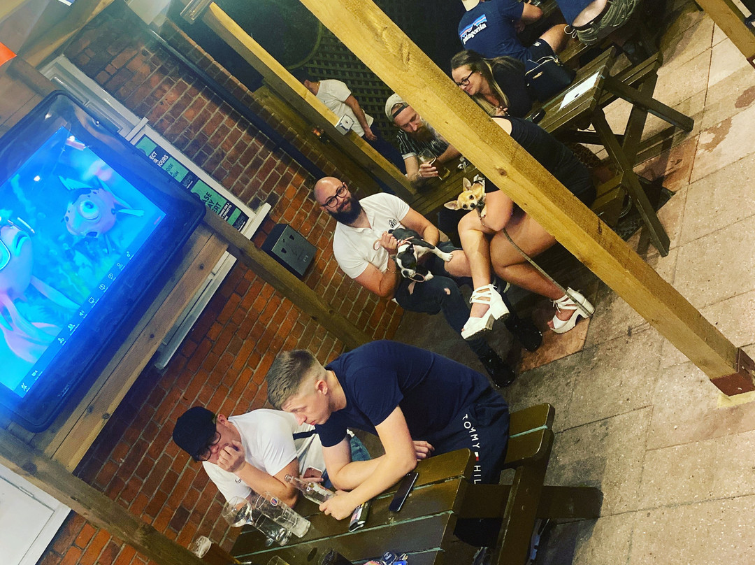 Whyteleafe Tavern景点图片