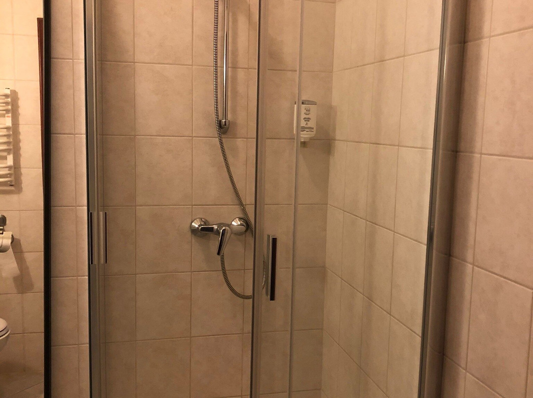 Hotel Ach To Tu主图
