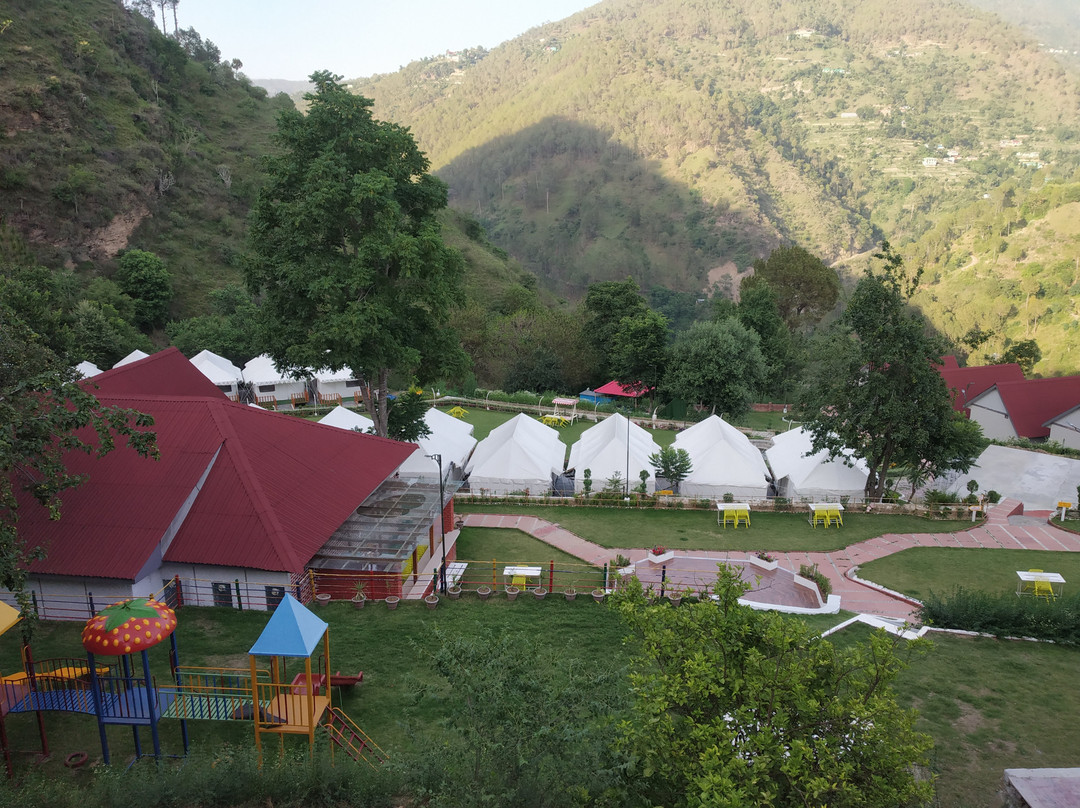 山中生态养生度假村主图