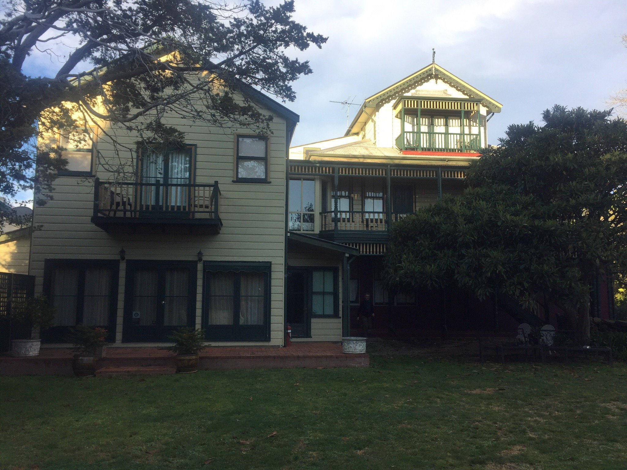 雷拉豪斯酒店-官方