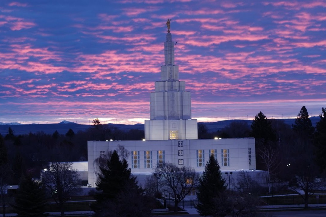 Idaho Falls Temple & Visitors' Center景点图片