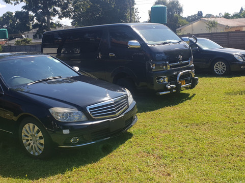 Click Drive Car Rental Services-哈拉雷必去景点