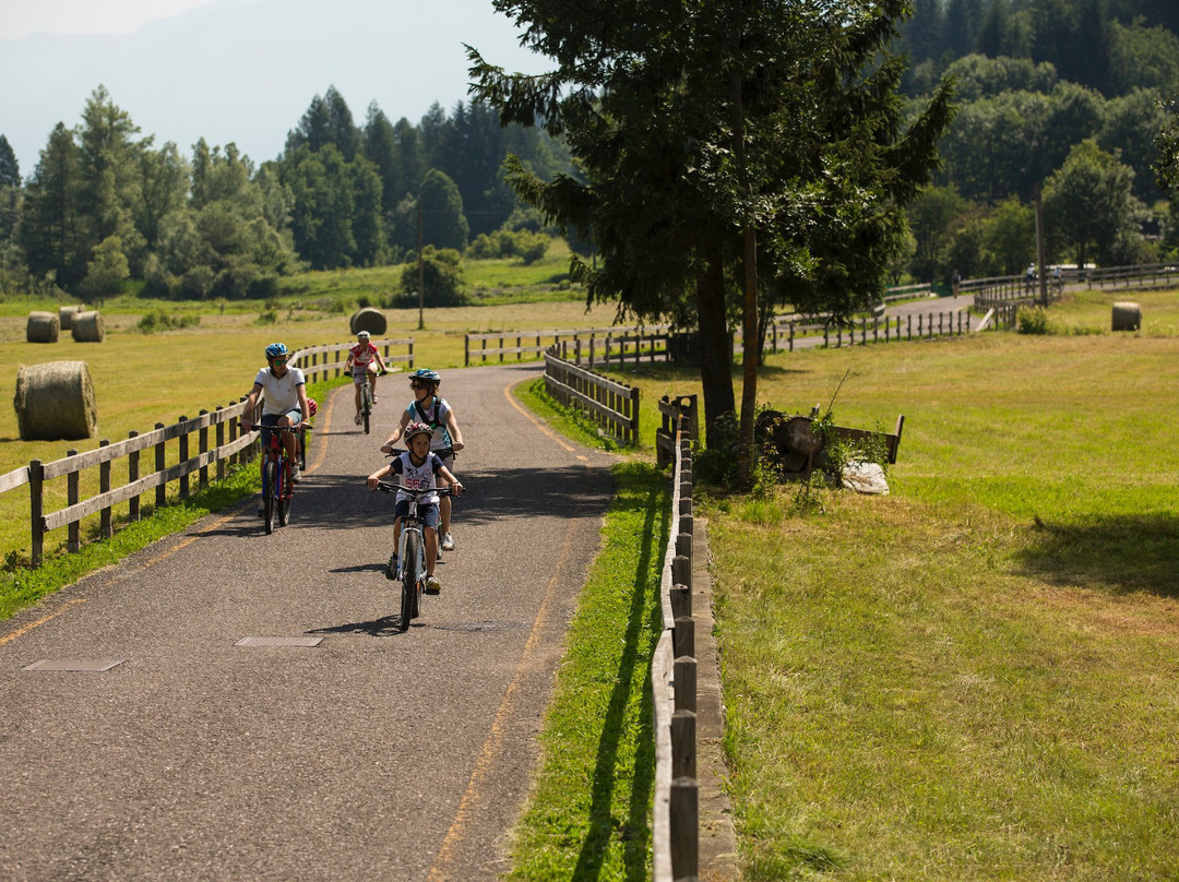 Pista Ciclabile Val di Sole-Commezzadura必去景点