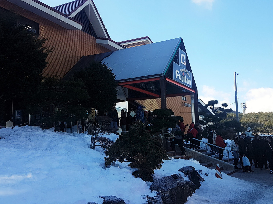 Fujiten Snow Resort景点图片