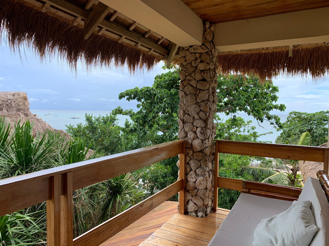 泰帕尼海滩度假村主图