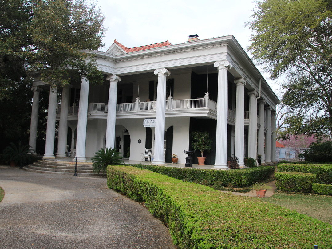Belle Oaks Inn主图