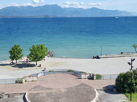 ITALIAN TOUR GUIDES-米兰必去景点