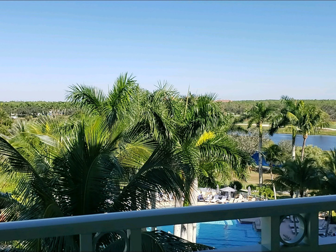 那不勒斯丽思卡尔顿高尔夫度假酒店主图