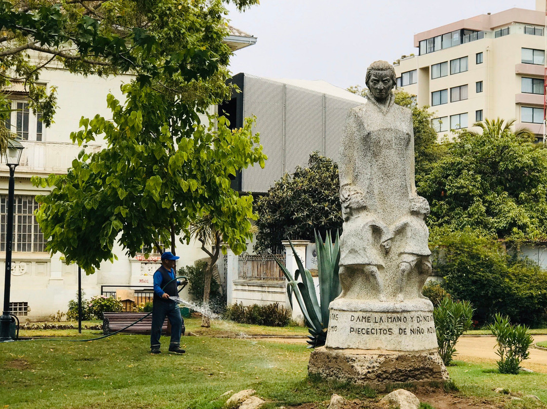 Palacio Carrasco-比尼亚德尔马必去景点