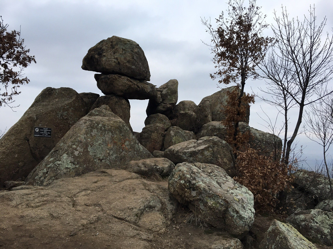 Megalitgh Rock Sanctuary-卡赞勒克必去景点