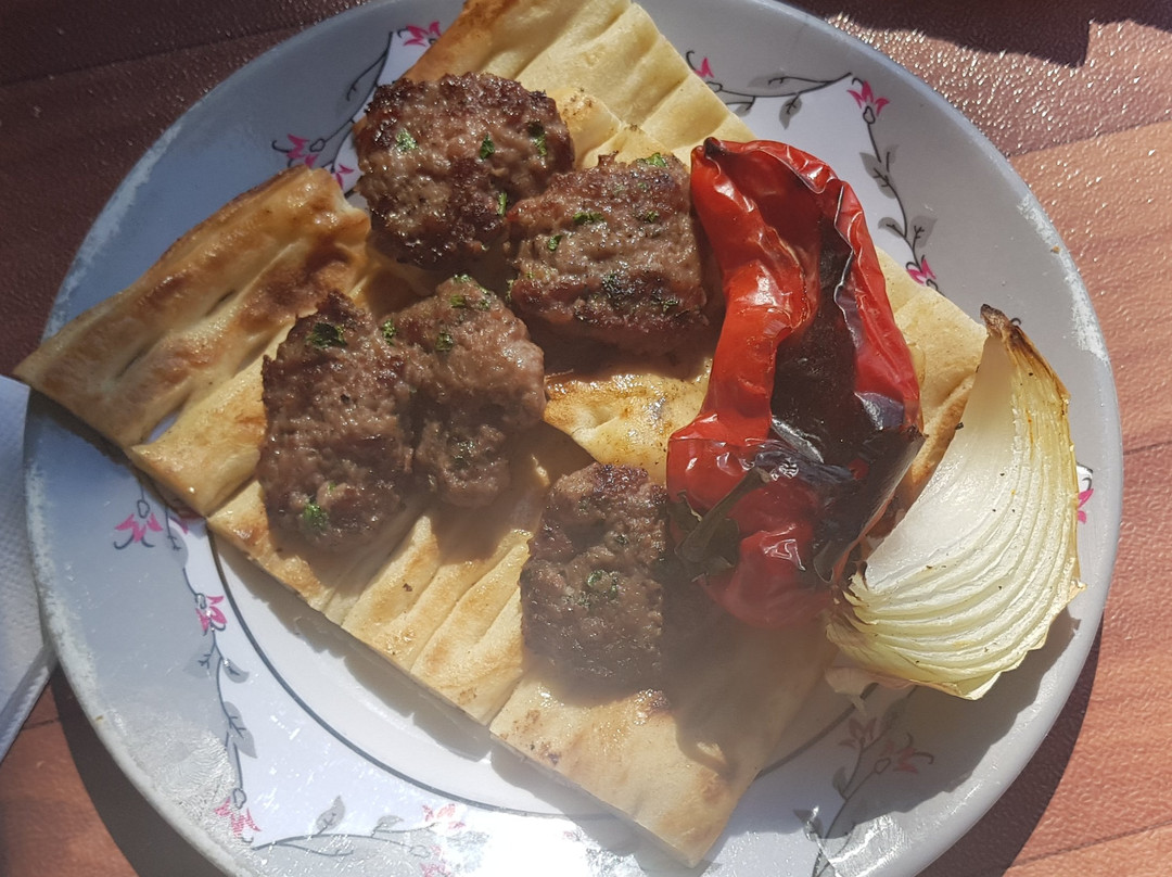 Vali´nin Yeri Ozlem Kebap Salonu
