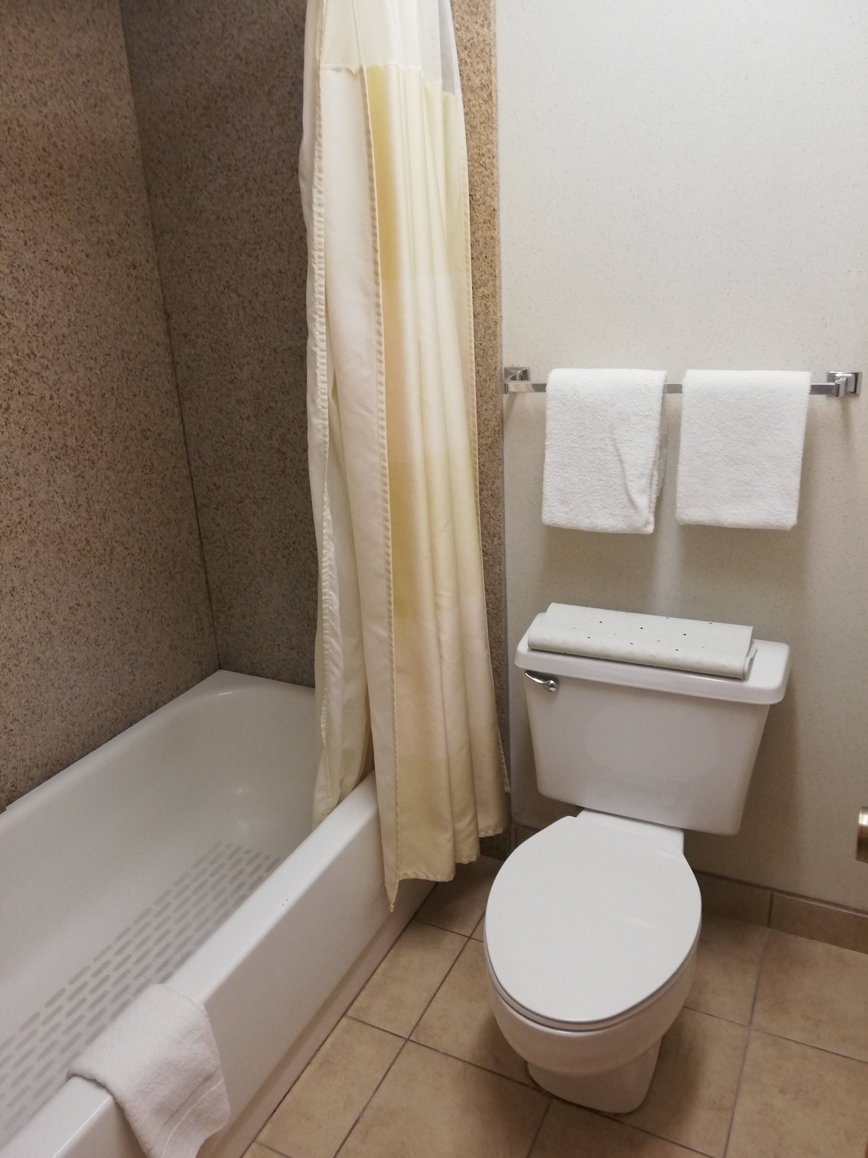 Rodeway Inn Baker City-浴室