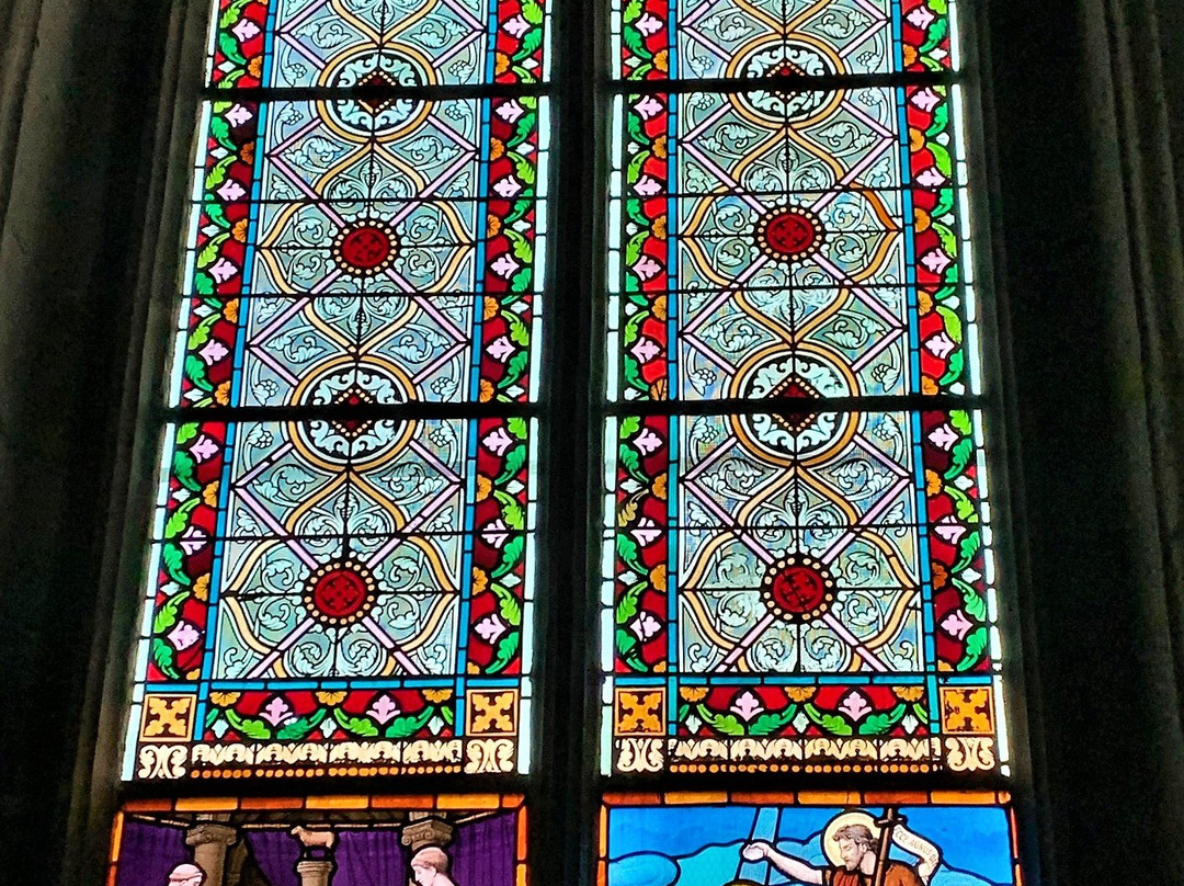 Eglise Saint Pierre-Chantonnay必去景点
