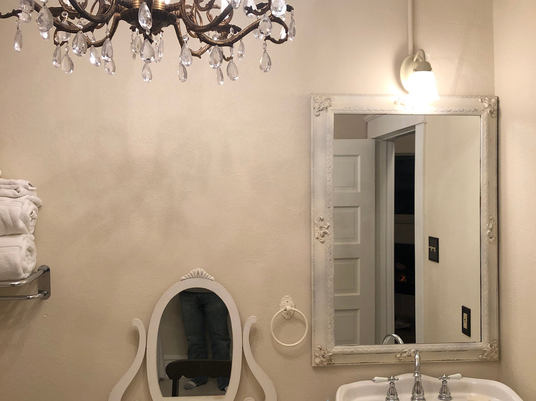 Hotel Garza Bed and Breakfast主图