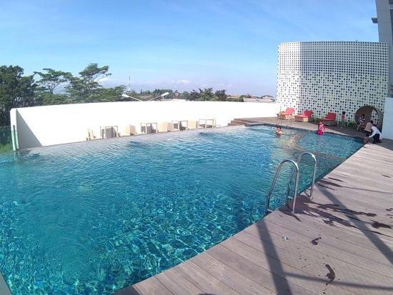 Shakti Hotel Bandung主图