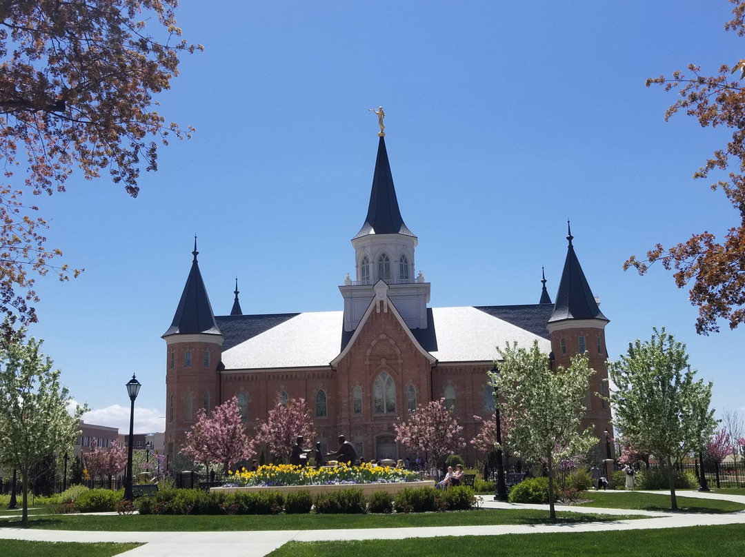 Provo City Center Temple景点图片