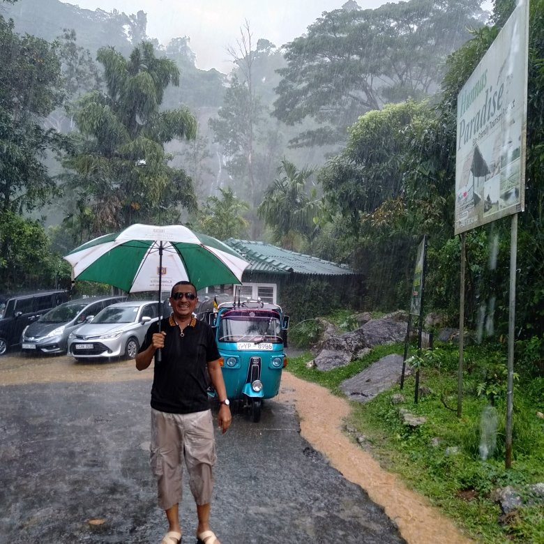 Hunnasgiriya Water Fall景点图片